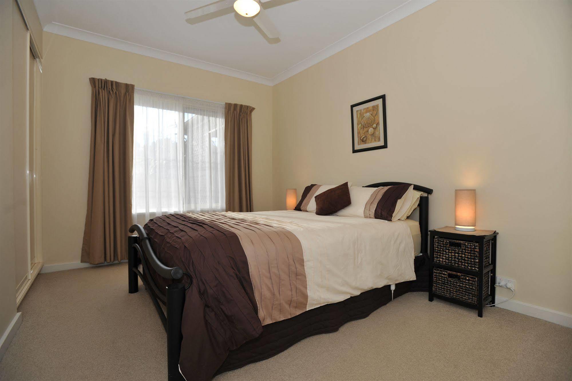 Searenity Holiday Accommodation Emu Bay Buitenkant foto